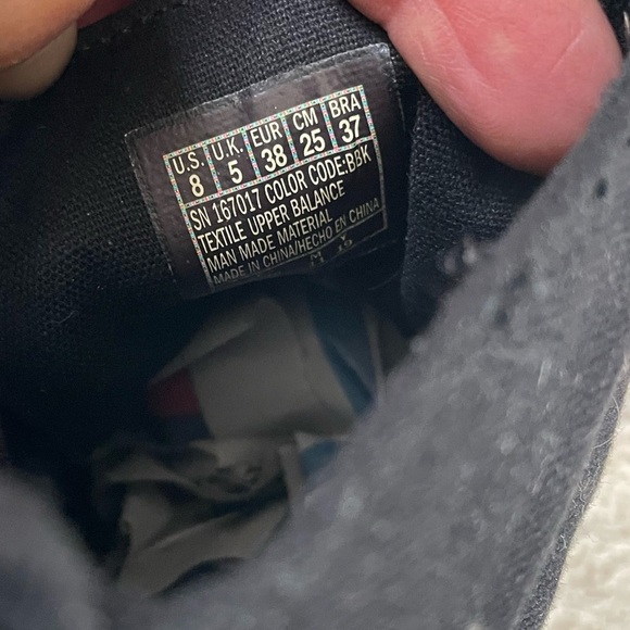 Skechers canvas boots size. 8 - Picture 3 of 4